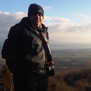 Meet your Posher, Hany